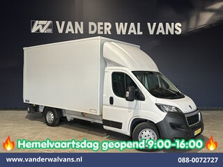 Peugeot Boxer 2.2 BlueHDi 141pk Bakwagen Laadklep Euro6 Airco | Camera | 985kg laadvermogen Bijrijdersbank