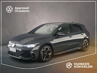 Volkswagen Golf R-Line Edition 1.5 eTSI 150pk DSG Automaat Adaptive cruise control, Achteruitrijcamera, LED koplampen, Navigatie, Stuurwiel verwarmd