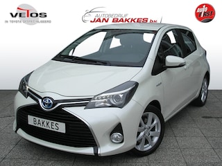 Toyota Yaris 1.5 Hybrid Dynamic 68.000 km Parelmoer