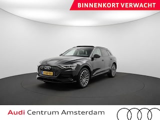 Audi e-Tron 55 quattro Business edition Plus 95 kWh 408 pk | Navigatie | Panoramadak | Trekhaak (afneembaar) | Parkeersensoren | Achteruitrijcamera | Lichtmetalen velgen 21" | Stoelverwarming |
