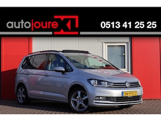 Volkswagen Touran 2.0 TDI Highline | Panoramadak | PDC | Cruise Control | Trekhaak |