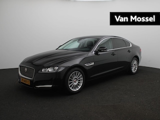 Jaguar XF 2.0 Portfolio | NL Auto | Leder | Navigatie | Camera | Led Verlichting | Elektrisch Verstelbare Stoelen |