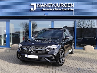 Mercedes-Benz GLC 300e 4M AMG | Pano | Night | 360* camera | Winter pakket | Trekhaak | Matrix LED | Ambient Lightning | Premium pakket |