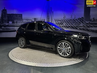 BMW X1 XDrive25e M-Pakket *Pano*HUD*360camera*DriveAssPro*