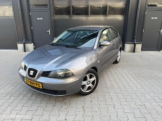 Seat Ibiza 1.4-16V Reference Airco Nieuwe APK 02-02-2027