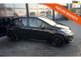 Peugeot 208 1.2 PureTech Allure, Navi, Pdc, Airco, Led, CC