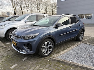 Kia Stonic 1.0 T-GDi MHEV GT-PlusLine info Roel 0492-588951 1e eigenaar // GT Plus // SchuifDak // Dodehoekdet. info Roel 04792-588951