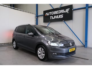 Volkswagen Touran 1.6 TDI - Grijskenteken, Airco, Cruise, Navi, PDC, Camera, Trekhaak.