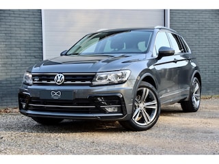 Volkswagen Tiguan 1.4 TSI ACT Comfortline Business R Line | PANORAMA | NAVIGATIE | CARPLAY | TREKHAAK