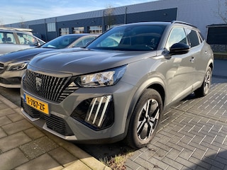 Peugeot 2008 1.2 PureTech 130 Allure Automaat | Adaptive Cruise | Keyless-Entry | 360 Camera | Dodehoek-Detectie | Climate Control | Driver Assist Pakket | !!