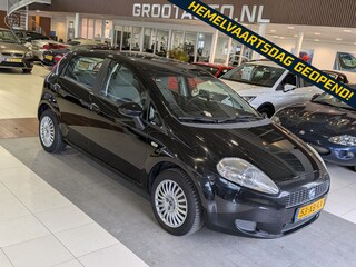 Fiat Punto Grande 1.4 Dynamic Automaat Airco, Stuurbekrachtiging