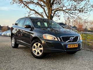 Volvo XC60 2.0 T5 Momentum | Pano + Leder + Navi + Cruise Nu € 9.975,-!!!