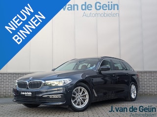 BMW 5-serie Touring 530i High Executive | Panorama | Cognac leder | Adap LED | Digi Dash | Carplay | Camera