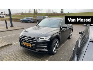 Audi Q5 55 TFSI e quattro Competition l Adaptive cruise control l Bang & Olufsen sound system l Elektr. voorstoelen geh. best. l Navigatie l Stoelverwarming l Parkeersensoren l 360 graden camera l Head-up display l Privacy glas l Ambiente lichtpakket plus l Apple Carplay / Android Auto l