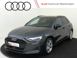 Audi A3 Sportback 40 TFSI e Edition | SoH 98% | LED matrix verlichting | Navigatie | Elektrische bestuurdersstoel | Keyless | Parkeersensoren | Cruise control | CarPlay | Stoelverwarming |