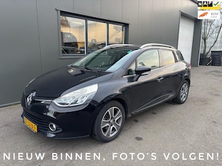 Renault Clio Estate TCe 90 Night&Day / Navigatie / Parkeersensoren achter!