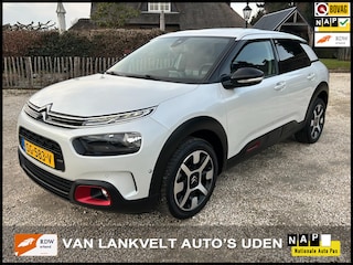 Citroën C4 Cactus 1.2 PureTech Shine Navi, cruise Panodak