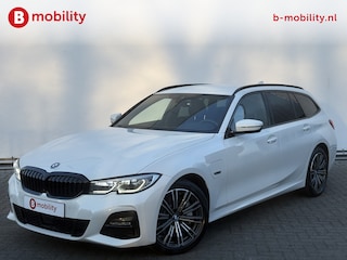 BMW 3-serie Touring 330e High Executive M-Sport Laserlicht Elek. Stoelen Adaptive Cruise Control | Head Up | 360 Camera | Hifi | DAB