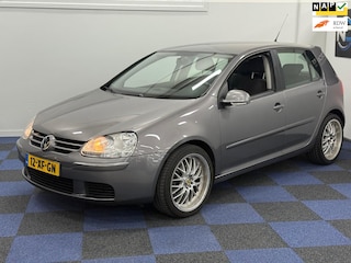 Volkswagen Golf 1.6 FSI Optive 3 / AIRCO / LM VELGEN / RIJDT SCHAKELT GOED