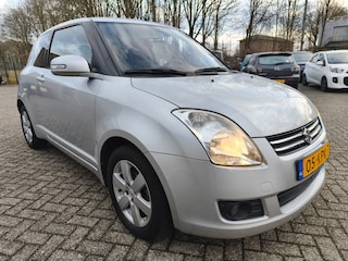 Suzuki Swift 1.3 Limited, Dealer onderhouden