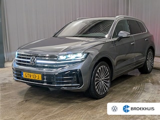 Volkswagen Touareg 3.0 TSi eHybrid 340 pk 4MOTION Elegance | Luchtvering | Elektrische Panoramadak | Achteruitrijcamera | Vienna Lederen bekleding | 21 inch Napoli |