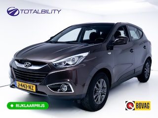 Hyundai ix35 2.0i Business Edition | Voorstoelen en achterbank verwarmd | Cruise control | PDC achter | Camera, Trekhaak vast, All season banden, Gekoeld dashboardkastje |