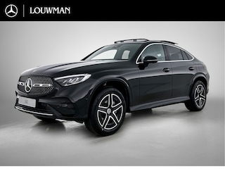 Mercedes-Benz GLC 300e 4MATIC Business Solution AMG | Trekhaak | Panoramaschuifdak | Memorypakket voorstoelen | URBAN GUARD voertuigbescherming plus | 19 inch AMG velgen | Sfeerverlichting | EASY PACK achterklep |