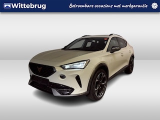 Cupra Formentor 1.4 e-Hybrid VZ Performance / AUTOMAAT/ PANO/ 245 PK/ ELEK.KLEP/ STUUR+STOEL VERWARM./ KEYLESS/ PARK.SENSOR.V+A/ CAMERA/ MEMORY SEAT/ DODE HOEK/ FULL LINK/ ACC/ NAVI/ CLIMA/ DAB/ RIJ-MODI/ LED/ ISOFIX