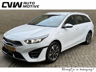 Kia Ceed Sportswagon 1.6 GDI PHEV DynamicLine | Facelift | 34.000km! | Navigatie | Camera | Cruise control | Lane assist | Apple CarPlay | Stoel&stuurverwarming | Climate control | LED | DAB | Keyless | Volledig dealeronderhouden!