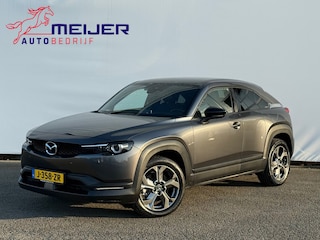 Mazda MX-30 E-SkyActiv 145 First Edition 36 kWh HeadUp | LED | Sportvelgen | Stoelverw | Navigatie | Camera | SOH 95 | KEYLESS !!
