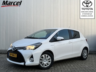 Toyota Yaris 1.5 Hybrid Navi Clima Cruise PDC Trekhaak ( voor fietsendrager )