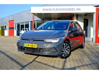Volkswagen Golf 1.4 eHybrid Style Aut. Navi|Cam|Adapt.Cruise|Sportstoelen|LMV