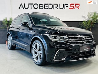 Volkswagen Tiguan 1.5 TSI 3x R-Line Panoramadak! Stoelverw! Virtual! Navi!