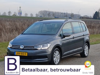 Volkswagen Touran 1.5 TSI Comfortline Business 7p / Cruisecontrol / Camera / Carplay