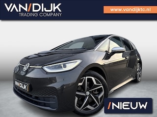 Volkswagen ID.3 First Plus 58 kWh ✓SOH 93.7% ✓Rijklaarprijs ✓Matrix LED ✓Full LED ✓Alcantara ✓Sfeerverlichting ✓Navigatie ✓Camera ✓Lichtmetaal 19" ✓Parkeersensoren