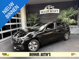 BMW 118i Executive Edition Automaat, verw stoelen, Nav