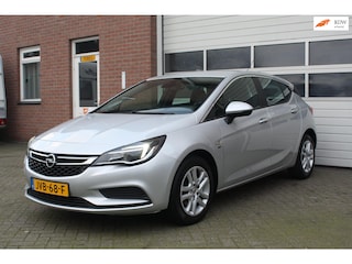 Opel Astra 1.6 CDTI 120 Jaar Edition Garantie Airco 5 Deurs Nette Auto Navigatie Apple Carplay