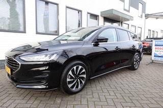 Ford Focus 1.0 EBH TITANIUM X Nieuwstaat Winterpack
