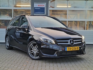 Mercedes-Benz B-klasse 180 Business Solution AMG Upgrade Edition|Pano|Sfeer|Trekhaak|LED|50.904KM|Camera|