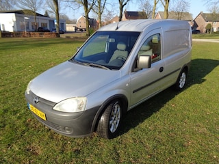 Opel Combo 22-1-2027   a p k