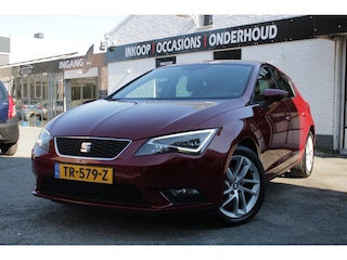Seat Leon 1.2 TSI Style / AUTOMAAT / NAVI / CRUISECONTROL / PARKEERSENSOREN