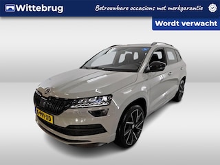 Skoda Karoq 1.5 TSI ACT Sportline Business / AUTOMAAT/ TREKHAAK/ CAMERA/ PARK. SENSOREN/ LED/ VIRTUAL COCKPIT/ GETINT GLAS/ 19" LMV