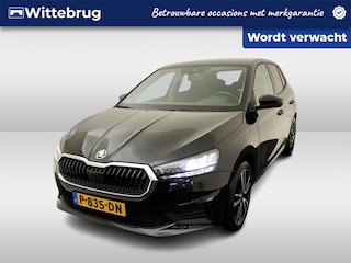 Skoda Fabia 1.0 TSI Ambition / 16.000 KM/ PARK. SENSOREN/ LED/ AIRCO/ 17" LMV