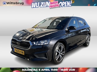 Skoda Fabia 1.0 TSI Ambition / 16.000 KM/ PARK. SENSOREN/ LED/ AIRCO/ 17" LMV