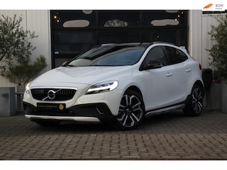 Volvo V40 2.0 T5 AWD Summum H&K - FULL OPTIONS - PANORAMADAK - LEDER - TREKHAAK - ELEKTRISCHE STOELEN - CAMERA -