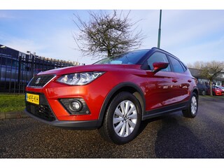 Seat Arona 1.0 TSI 95pk Style Buss Intense Trekh. Navi Clima