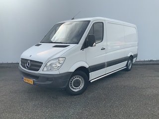 Mercedes-Benz Sprinter 211 2.2 CDI 366 L2 H1 Automaat 3 Zits Side Bar Trekhaak 2000 kg Euro 4