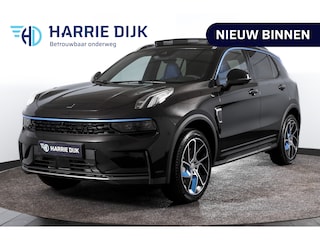 Lynk & Co 01 1.5 PHEV 261PK MY24 | Afn. Trekhaak | Donkere hemel | 7.4 kWh Boordlader | Stoel-+Stuurverw. | 360 Camera | S/K-panodak | Adapt. Cruise | Memory | Elek. klep | LM 20" | 0933