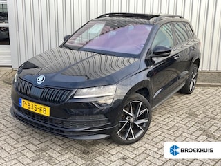 Skoda Karoq 1.5 TSI ACT Sportline Business 150pk DSG/AUTO | Panorama dak | Dodehoekdetectie | Park assist | Keyless | Camera achter | Led koplampen | Stoelverwarming  | 19"LMV