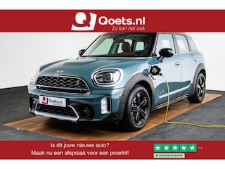Mini Countryman Cooper S E ALL4 Panoramadak - Active Cruise Control - Elektrisch verwarmbare/verstelbare stoelen - Harman Kardon - Driving/Parking Assistent - Comfort acces - Head up - Achteruitrijcamera -